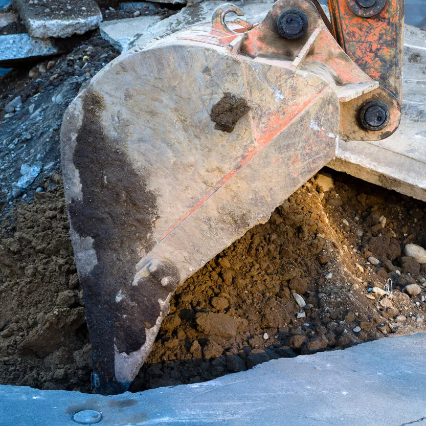 The tip of a shovel car